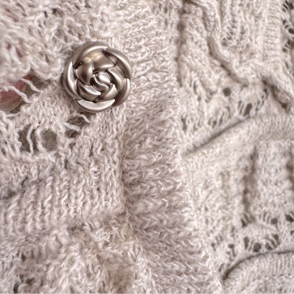 Free People Wild Roses Cardi Ruffle Soft Girl Boho Knit Cardigan Sweater Size M - Picture 2 of 11